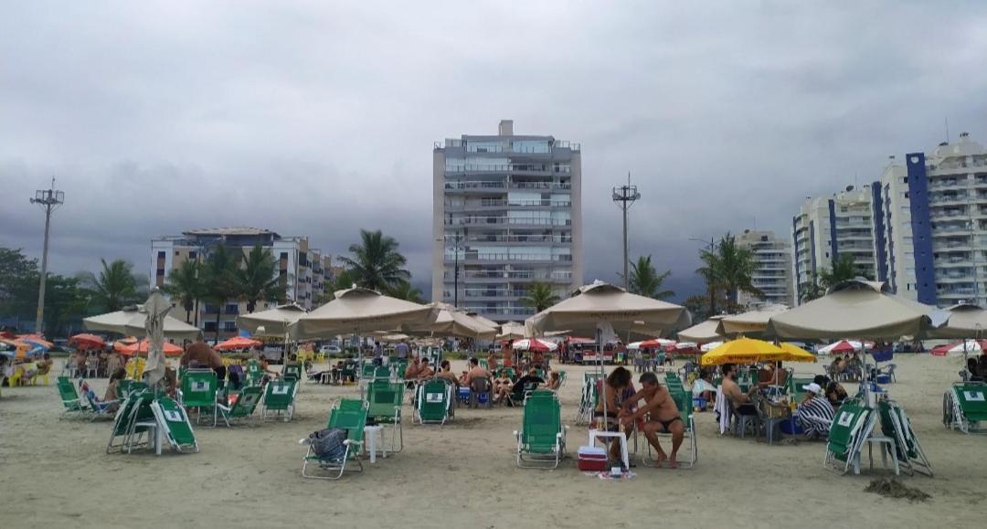 Апартаменты Apartamento Praia Bertioga Frente Mar Экстерьер фото